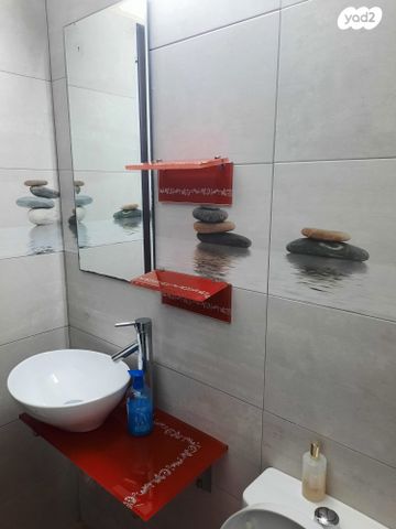 דירת גן, הסביונים 4, נאות הדרים (חבצלת הצעירה), קרית עקרון