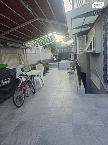 דו משפחתי, יהודה שגיא 3, רמב"ם, ראשון לציון