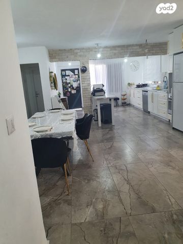 דו משפחתי, נתן הנביא 13, גבעת ציון, אשקלון