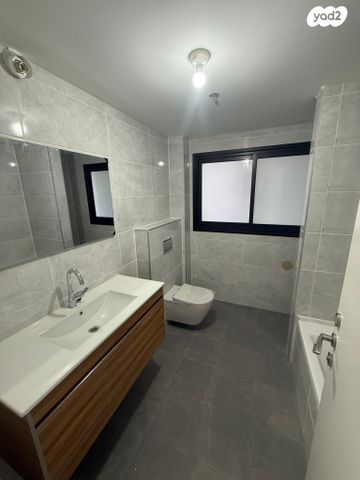 דירה, דרך ששת הימים 101, סלע, רחובות