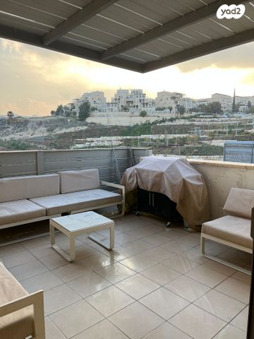 בית פרטי/ קוטג', הבזלת 8, נופי סלע, מעלה אדומים