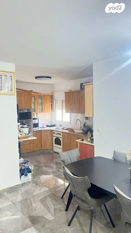 דירה, גלבוע 44, דרום עפולה, עפולה