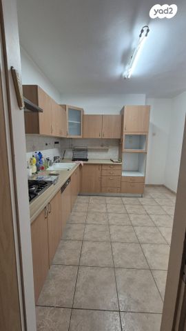 דירה, זכריה חתוכה 12, נווה מרמורק, רחובות