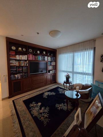 דירה, ניסים אלוני 16, צמרות איילון, פארק צמרת, תל אביב יפו