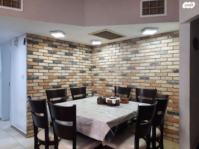 דירת גן, הסביונים 4, נאות הדרים (חבצלת הצעירה), קרית עקרון