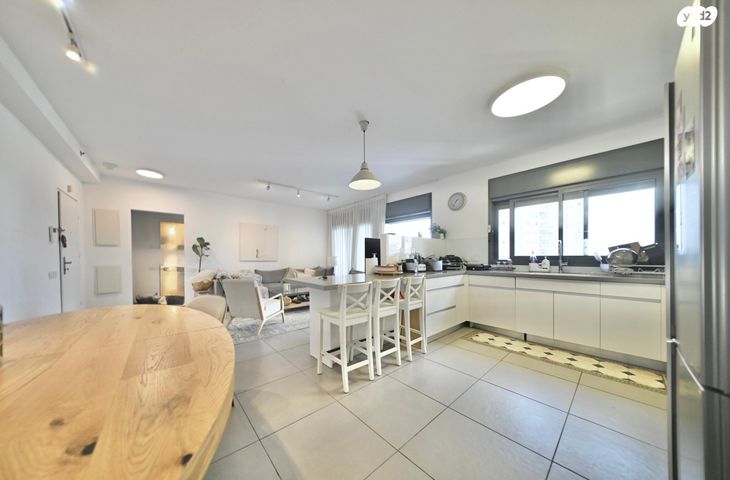 דירה, רמה 2, נווה שרת, תל אביב יפו