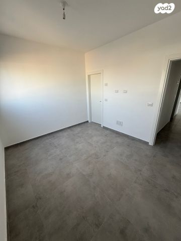 דירה, דרך ששת הימים 101, סלע, רחובות