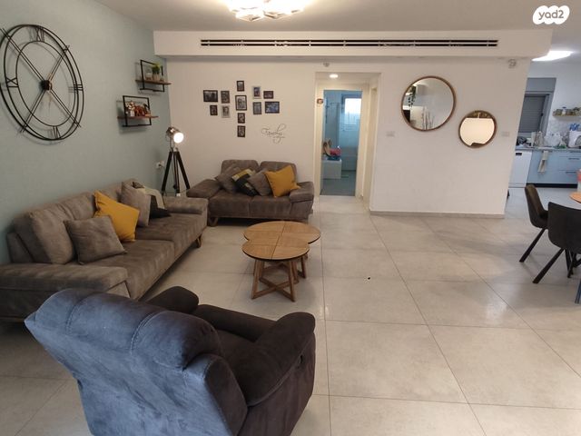 דירה, אלמוג 11, גלי כרמל, טירת כרמל