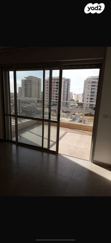 דירה, מפל התנור 3, שקמים ואגמים, אשקלון