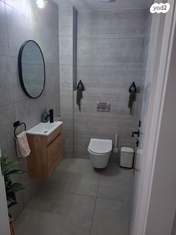 גג/ פנטהאוז, שאנין 2, עיר היין, אשקלון