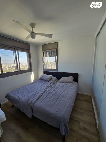 דירה, דרך הים 14, מתחם מרכזי, גני תקווה