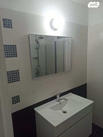 דירה, שדרות בן גוריון 28, בן גוריון, רמלה