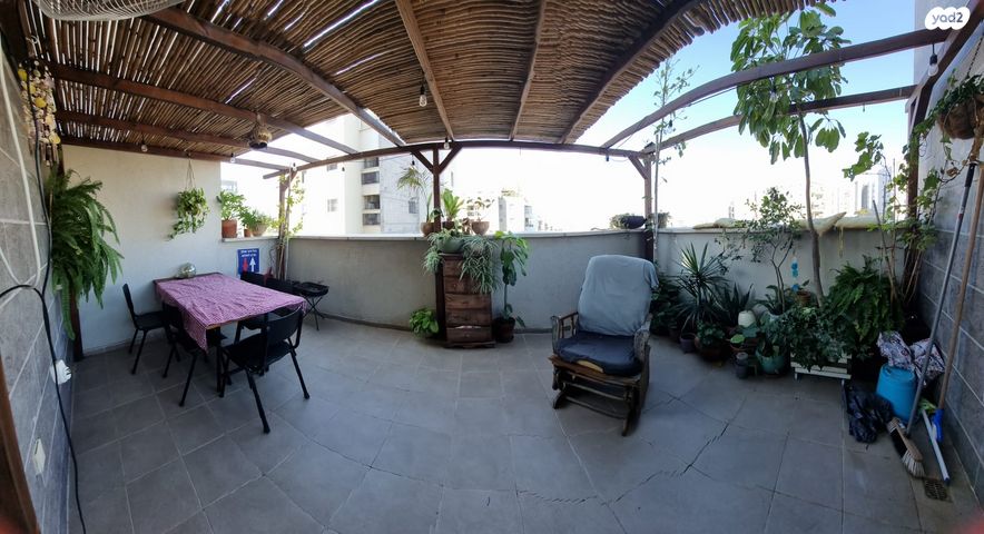 דירה, טופז 21, אבני חן, חריש