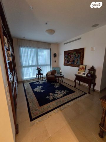 דירה, ניסים אלוני 16, צמרות איילון, פארק צמרת, תל אביב יפו