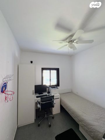 דירה, מלכי יהודה 18, הרצליה הירוקה, נווה עובד, הרצליה