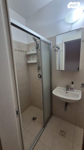 דירה, זכריה חתוכה 12, נווה מרמורק, רחובות