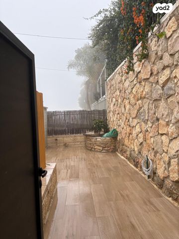 סטודיו/ לופט, יורם פיצ'י בן מאיר 1, הר גילה, הר גילה