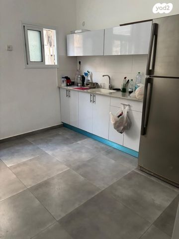 שדרות ירושלים 81