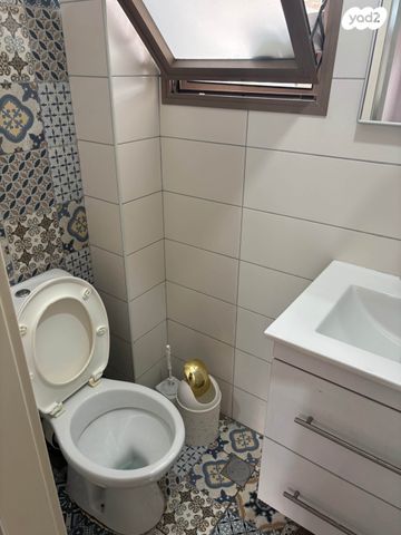 יחידת דיור, הפלמ"ח 34, מרכז העיר, סביניה, הוותיקה, קרית ביאליק