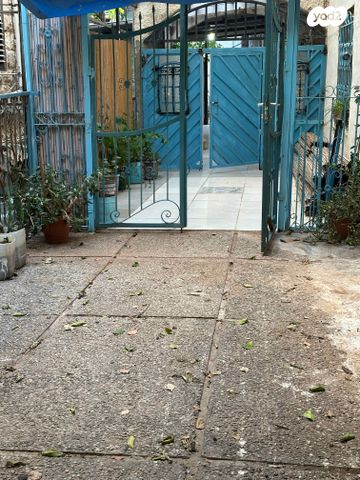 דירה, אחד העם 10, הרצליה, חיפה