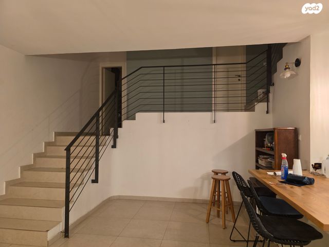 בית פרטי/ קוטג', זלמן שז"ר 28, נווה עובד, יהוד מונוסון