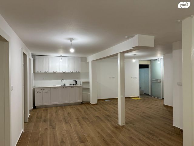 יוסף יבנאי 23