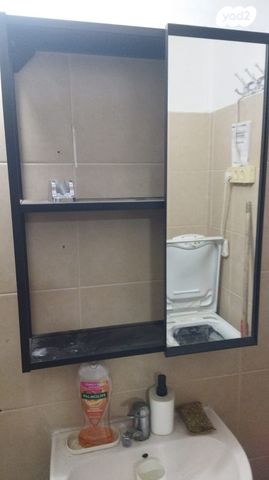 יחידת דיור, המרגלית 102, הפרחים, קרית גת