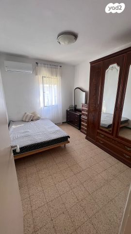 דירה, דוד בן גוריון 254, הראשונים, שלומי