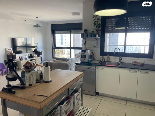 דירה, יונתן רטוש 1, פסגות אפק, ראש העין