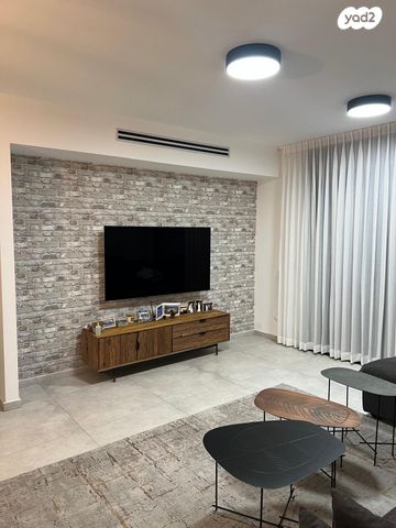 דירה, העצמאות 42, מרכז, הרצליה