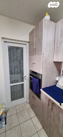 דירה, בן צבי 14, מכב"י, יהוד מונוסון