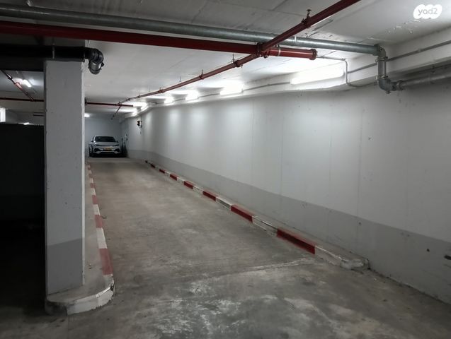 חניה, קרן קיימת לישראל 7, בורוכוב, גבעתיים