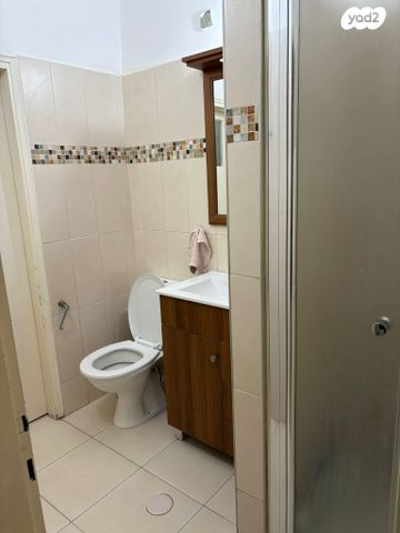 דירה, סמטת רחל 4, א' / צפון מזרח העיר, רחובות