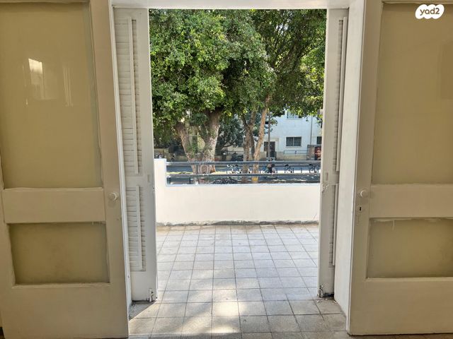 שדרות רוטשילד 103