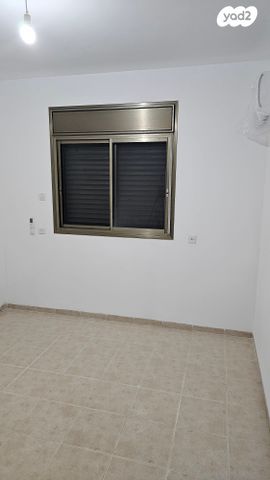 דירה, הרב פרץ ציוני 15, מרכז העיר, עפולה