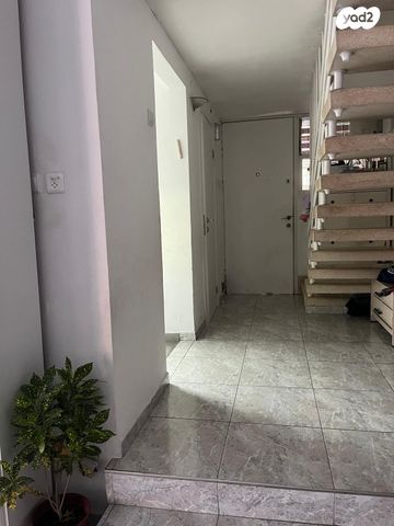 בית פרטי/ קוטג', אחד העם 65, רובע ה', אשדוד