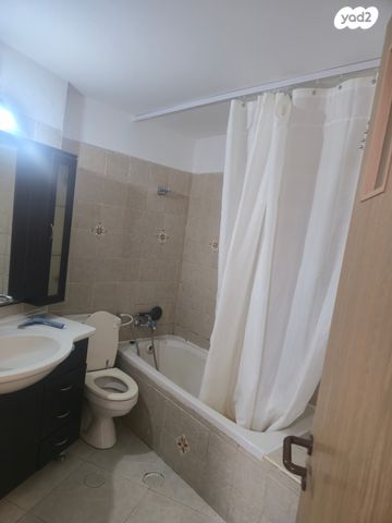 שלמה דוגה 40