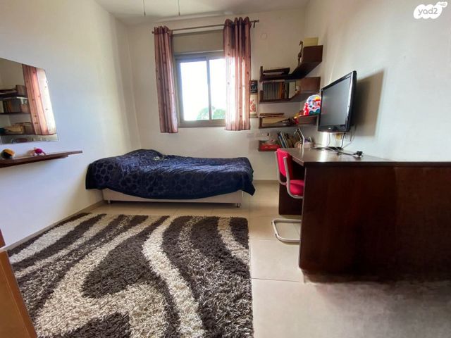 דירה, אלוף עוזי נרקיס 6, מזרחי א, כפר סבא