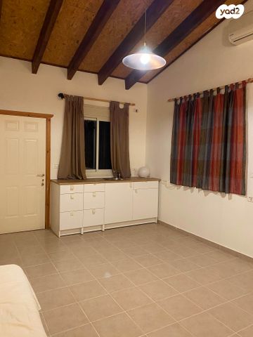 יחידת דיור, כנרת 115, כחל, כחל