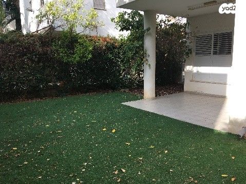 בית פרטי/ קוטג', לוטוס 21, פסגת סלע, נס ציונה