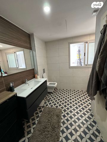 דירה, אדום 1, האשל, אילת