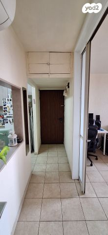 דירה, בן צבי 14, מכב"י, יהוד מונוסון