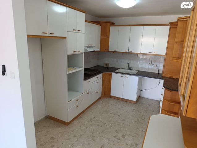 דירה, חנה סנש 20, רמת הדר, חיפה