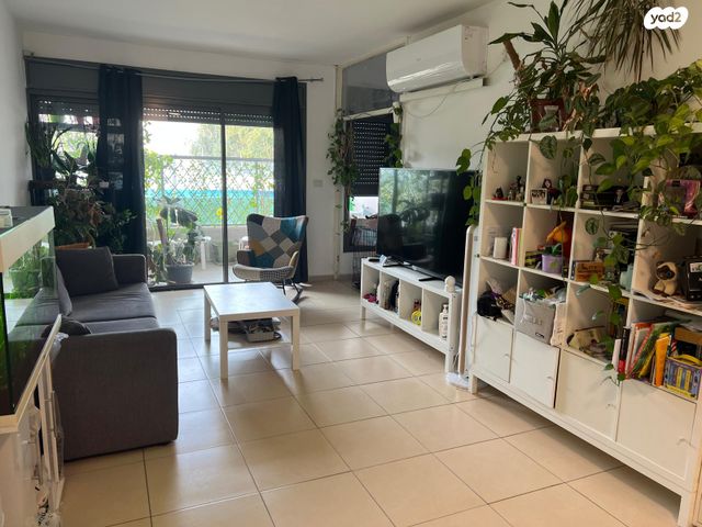 ארלוזורוב 82