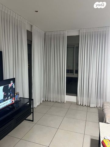 דירה, יצחק רבין 14, פסגת אונו, קרית אונו