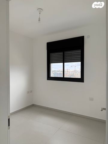 יחידת דיור, זאב אורלוב 31, קרול, פתח תקווה