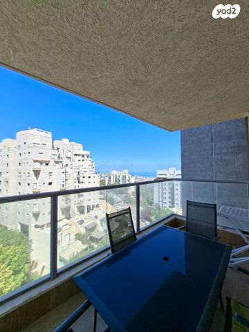 דירה, מנדל זינגר 23, סביוני הכרמל, חיפה