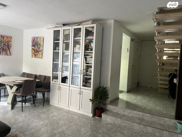 בית פרטי/ קוטג', אחד העם 65, רובע ה', אשדוד