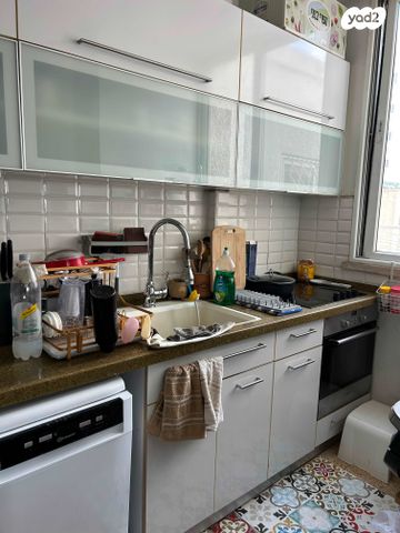 דירה, ברוך שפינוזה 3, ב' / צפון מערב העיר, רחובות