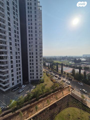 דירה, יונה וולך 7, גרין פארק החדשה, הוד השרון